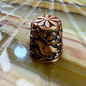 Vintage Cooper Decorative Thimble Dove & Floral Design